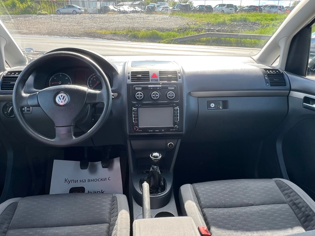 VW Touran 2.0/ ЛИЗИНГ!!!!! - автомобили, коли, обяви за нови и употребявани 7