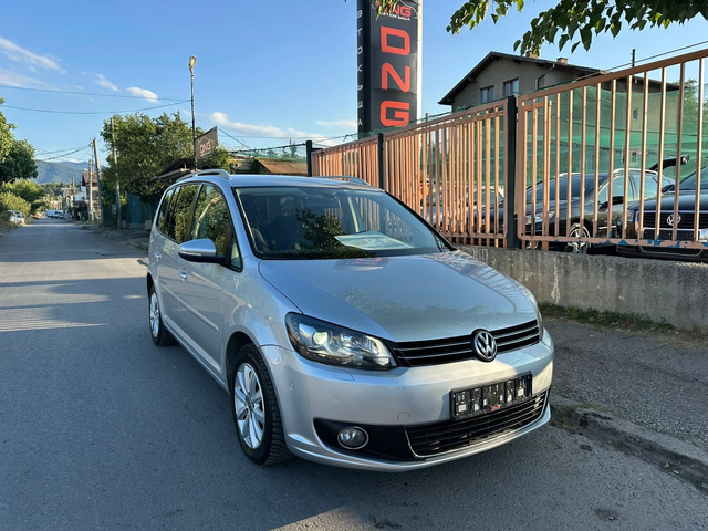 VW Touran 1, 400 /EURO5B/DSG/ - автомобили, коли, обяви за нови и употребявани 1