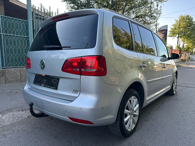 VW Touran 1, 400 /EURO5B/DSG/ - автомобили, коли, обяви за нови и употребявани 6