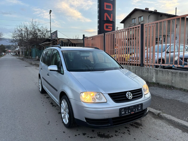 VW Touran 1, 600 EURO4 - автомобили, коли, обяви за нови и употребявани 1