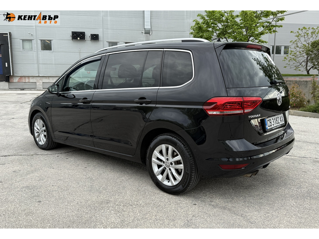 VW Touran 2.0 TDI 150к.с./Автомат/ГАРАНЦИЯ ОТ КЕНТАВЪР - автомобили, коли, обяви за нови и употребявани 2