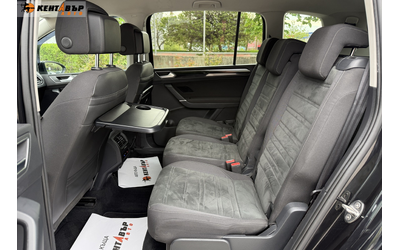 VW Touran 2.0 TDI 150к.с./Автомат/ГАРАНЦИЯ ОТ КЕНТАВЪР - автомобили, коли, обяви за нови и употребявани 9
