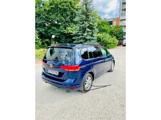 VW Touran 2.0 TDI - автомобили, коли, обяви за нови и употребявани 2