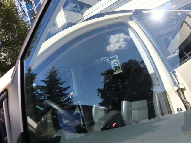 VW Touran 2.0TDI/DSG/Навигация/Кожа/Мулти Волан/Автопилот - автомобили, коли, обяви за нови и употребявани 11
