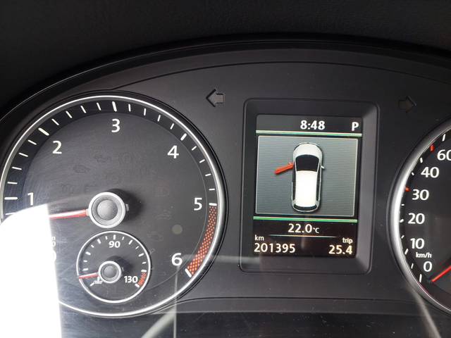 VW Touran 2, 0TDI AUT 7MECTA - автомобили, коли, обяви за нови и употребявани 8