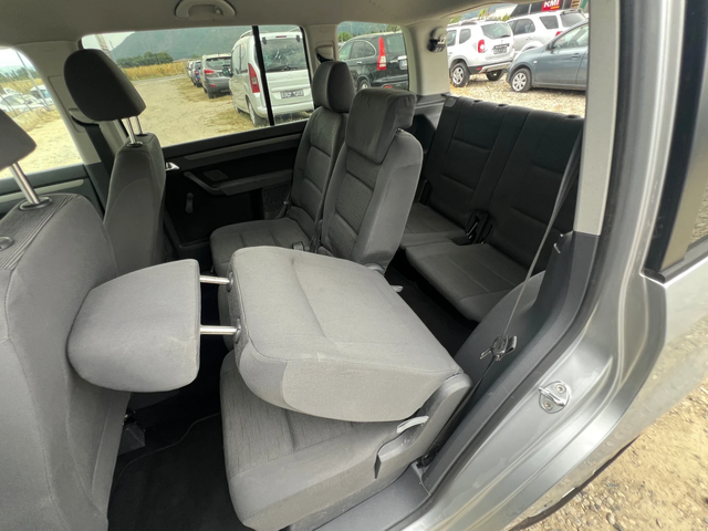 VW Touran 1.4 TSI- 140к.с. 6+ 1 / Италия - автомобили, коли, обяви за нови и употребявани 12