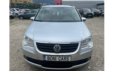 vw-touran - 1