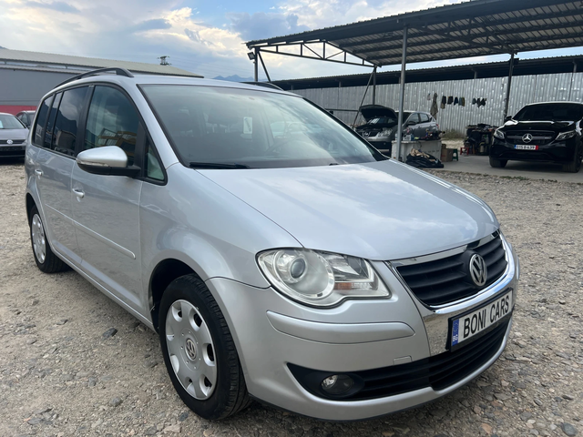 VW Touran 1.4 TSI- 140к.с. 6+ 1 / Италия - автомобили, коли, обяви за нови и употребявани 2
