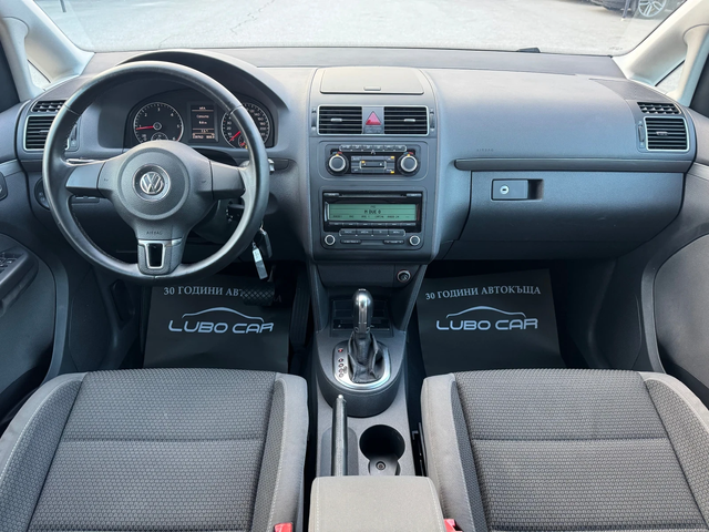 VW Touran 1.6TDI-АВТОМАТИК- - автомобили, коли, обяви за нови и употребявани 9
