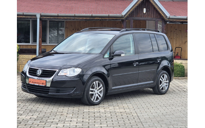 vw-touran - 0