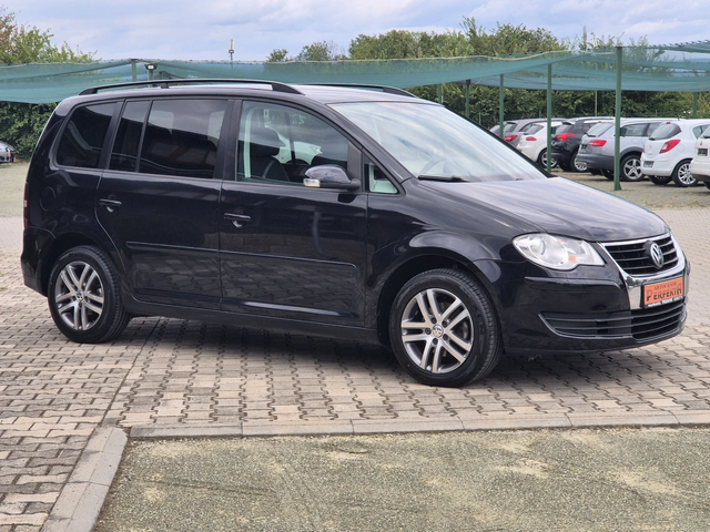 VW Touran 2.0TDI 140к.с Автомат ВММ - автомобили, коли, обяви за нови и употребявани 5