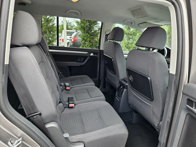 VW Touran 2.0i-109кс= ФАБРИЧЕН МЕТАН= FACELIFT= HIGHLINE - автомобили, коли, обяви за нови и употребявани 13