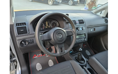 VW Touran 1.6TDI-105кс= 7МЕСТА= 6СК= ПОДГРЕВ= АВТОПИЛОТ - автомобили, коли, обяви за нови и употребявани 7