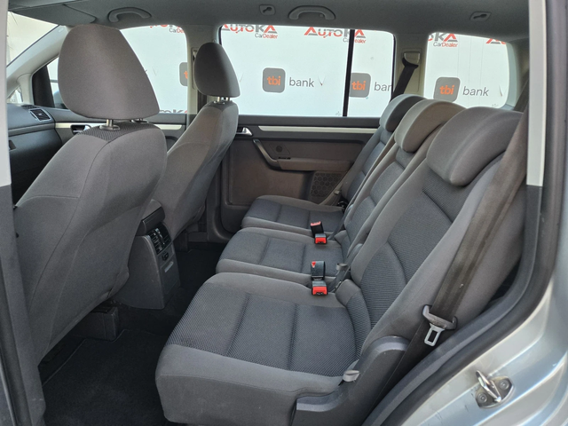 VW Touran 1.6TDI-105кс= 7МЕСТА= 6СК= ПОДГРЕВ= АВТОПИЛОТ - автомобили, коли, обяви за нови и употребявани 8