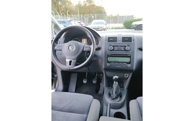 VW Touran 2.0, 140к.с. Highline, ТОП - автомобили, коли, обяви за нови и употребявани 9