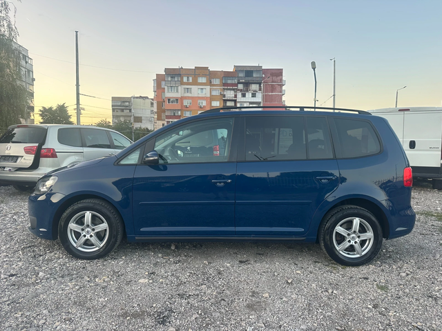 VW Touran 1.6TDI 105kc NAVI FACE - автомобили, коли, обяви за нови и употребявани 5