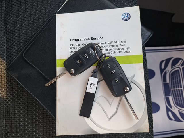 VW Touran 1, 6 tdi DSG - автомобили, коли, обяви за нови и употребявани 14