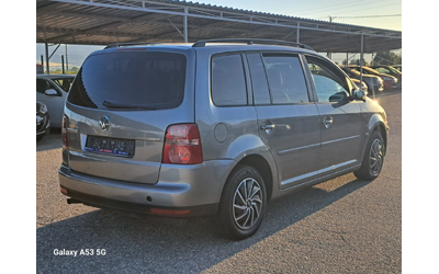 vw-touran - 4