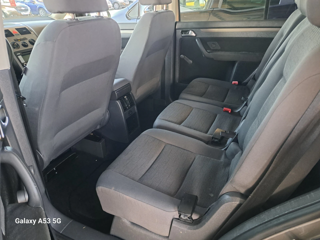 VW Touran 2, 0 ECOFUEL - автомобили, коли, обяви за нови и употребявани 8