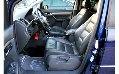 VW Touran 2.0TDI СОБСТВЕН ЛИЗИНГ - автомобили, коли, обяви за нови и употребявани 10