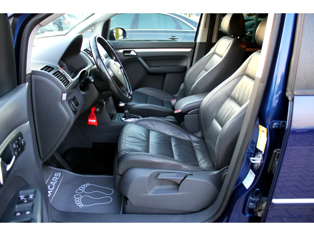 VW Touran 2.0TDI СОБСТВЕН ЛИЗИНГ - автомобили, коли, обяви за нови и употребявани 10