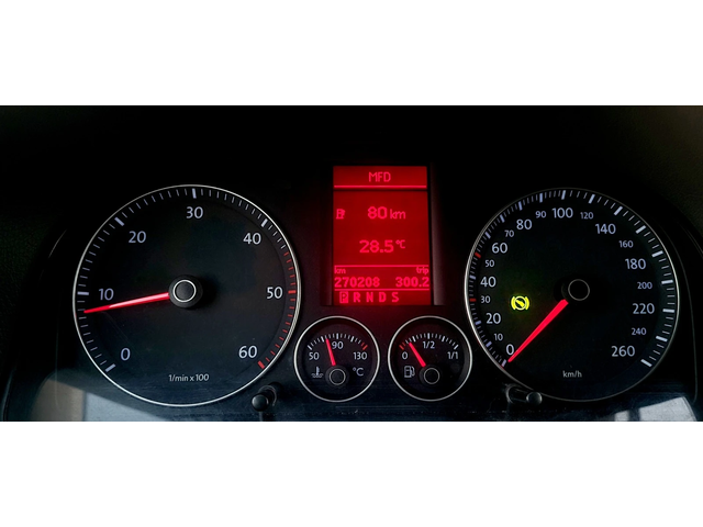 VW Touran 2.0TDI СОБСТВЕН ЛИЗИНГ - автомобили, коли, обяви за нови и употребявани 16