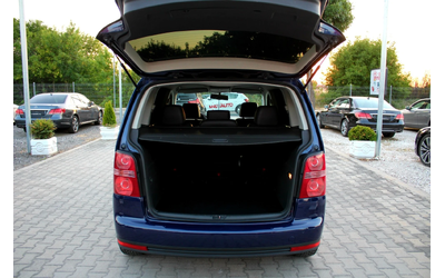 VW Touran 2.0TDI СОБСТВЕН ЛИЗИНГ - автомобили, коли, обяви за нови и употребявани 8