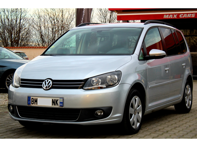 VW Touran 1.6TDI 7 МЕСТА СОБСТВЕН ЛИЗИНГ - автомобили, коли, обяви за нови и употребявани 0