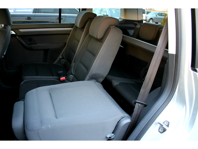 VW Touran 1.6TDI 7 МЕСТА СОБСТВЕН ЛИЗИНГ - автомобили, коли, обяви за нови и употребявани 13