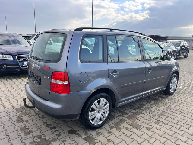 VW Touran 2.0TDI AVTOMAT EURO 4 - автомобили, коли, обяви за нови и употребявани 5