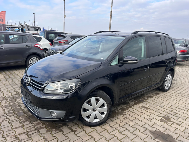 VW Touran 1.4TSI AVTOMAT/NAVI EURO 5 - автомобили, коли, обяви за нови и употребявани 0