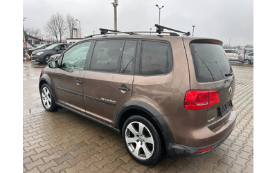 VW Touran CROSS 1.6TDI 6+ 1 NAVI/PANORAMA EURO 5 - автомобили, коли, обяви за нови и употребявани 7