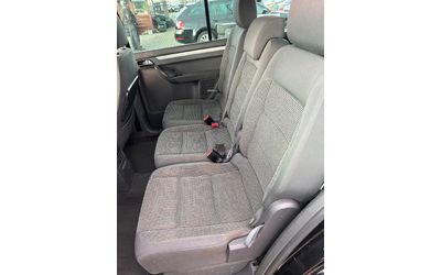 VW Touran 2.0TDI NAVI 6+ 1 EURO 4 - автомобили, коли, обяви за нови и употребявани 9