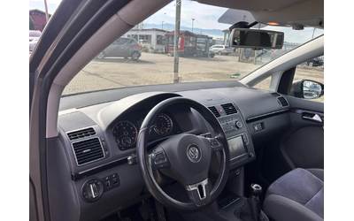VW Touran 1.4TSI NAVI/PANORAMA EURO 5 - автомобили, коли, обяви за нови и употребявани 13