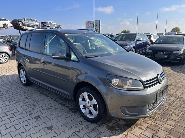 VW Touran 1.2TSI EURO 5 - автомобили, коли, обяви за нови и употребявани 3