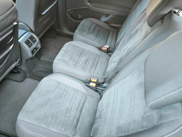 VW Touran 2, 0ТDi-150k.c.6скор.HABИ, LED, - автомобили, коли, обяви за нови и употребявани 11