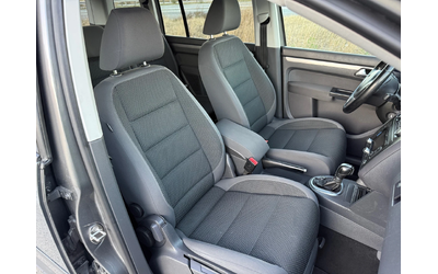 VW Touran 2.0 TDI / AVTOMAT / NAVI / PANORAMA / PARKTRONIC - автомобили, коли, обяви за нови и употребявани 10