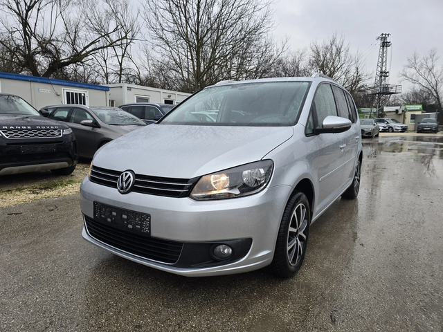 VW Touran 1.4tsi Comfortline ecofuel Метан - автомобили, коли, обяви за нови и употребявани 0
