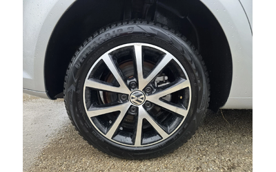 VW Touran 1.4tsi Comfortline ecofuel Метан - автомобили, коли, обяви за нови и употребявани 8