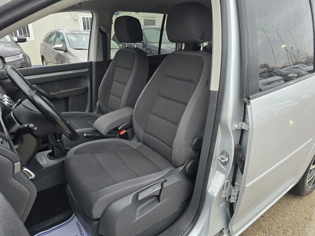 VW Touran 1.4tsi Comfortline ecofuel Метан - автомобили, коли, обяви за нови и употребявани 9