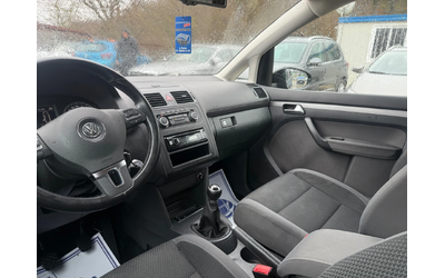 VW Touran 1.6TDI - 105к.с. - 7 Места - 135 000КМ! - автомобили, коли, обяви за нови и употребявани 9