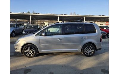 VW Touran 2.0TDI 140к.с 6 скорости Топ състояние - автомобили, коли, обяви за нови и употребявани 6
