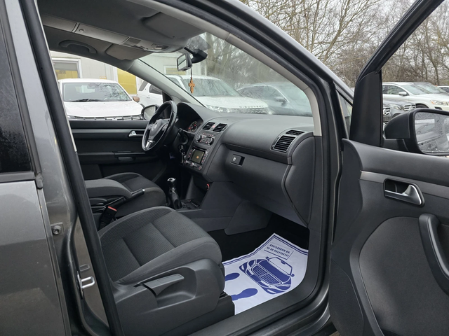 VW Touran 1.4TSI 150к.с - автомобили, коли, обяви за нови и употребявани 13