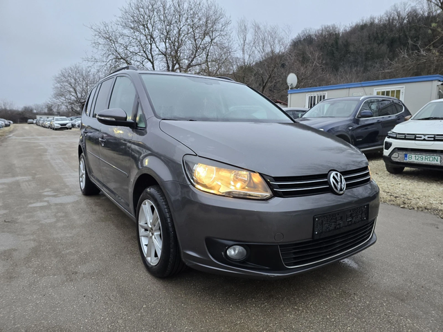 VW Touran 1.4TSI 150к.с - автомобили, коли, обяви за нови и употребявани 1