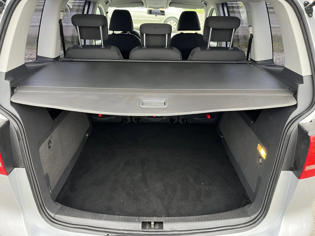 VW Touran 1.6TDI 105кс 6 СКОРОСТИ EURO 5A АВТОПИЛОТ - автомобили, коли, обяви за нови и употребявани 14