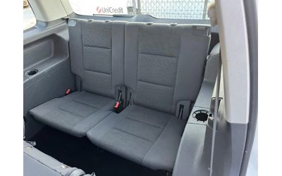 VW Touran 1.9 TDI 105кс 7 МЕСТА 6 СКОРОСТИ FACE КЛИМАТРОНИК - автомобили, коли, обяви за нови и употребявани 9