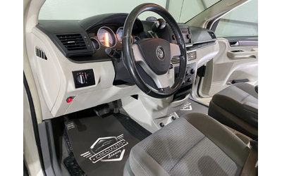 VW Touran 3.8i * 6+ 1 * Раутан * - автомобили, коли, обяви за нови и употребявани 6