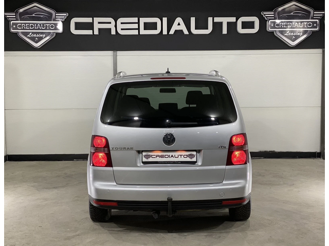 VW Touran 1.9 TDI * 105к.с.* AUTO DSG* - автомобили, коли, обяви за нови и употребявани 4