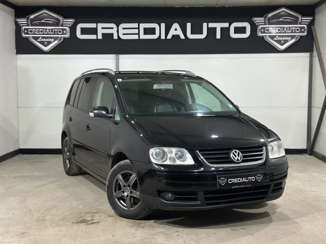 VW Touran * Auto* * NAVI* - автомобили, коли, обяви за нови и употребявани 2