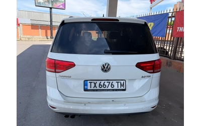 VW Touran 2.0TDI* 7места* Панорама* Масаж* - автомобили, коли, обяви за нови и употребявани 6